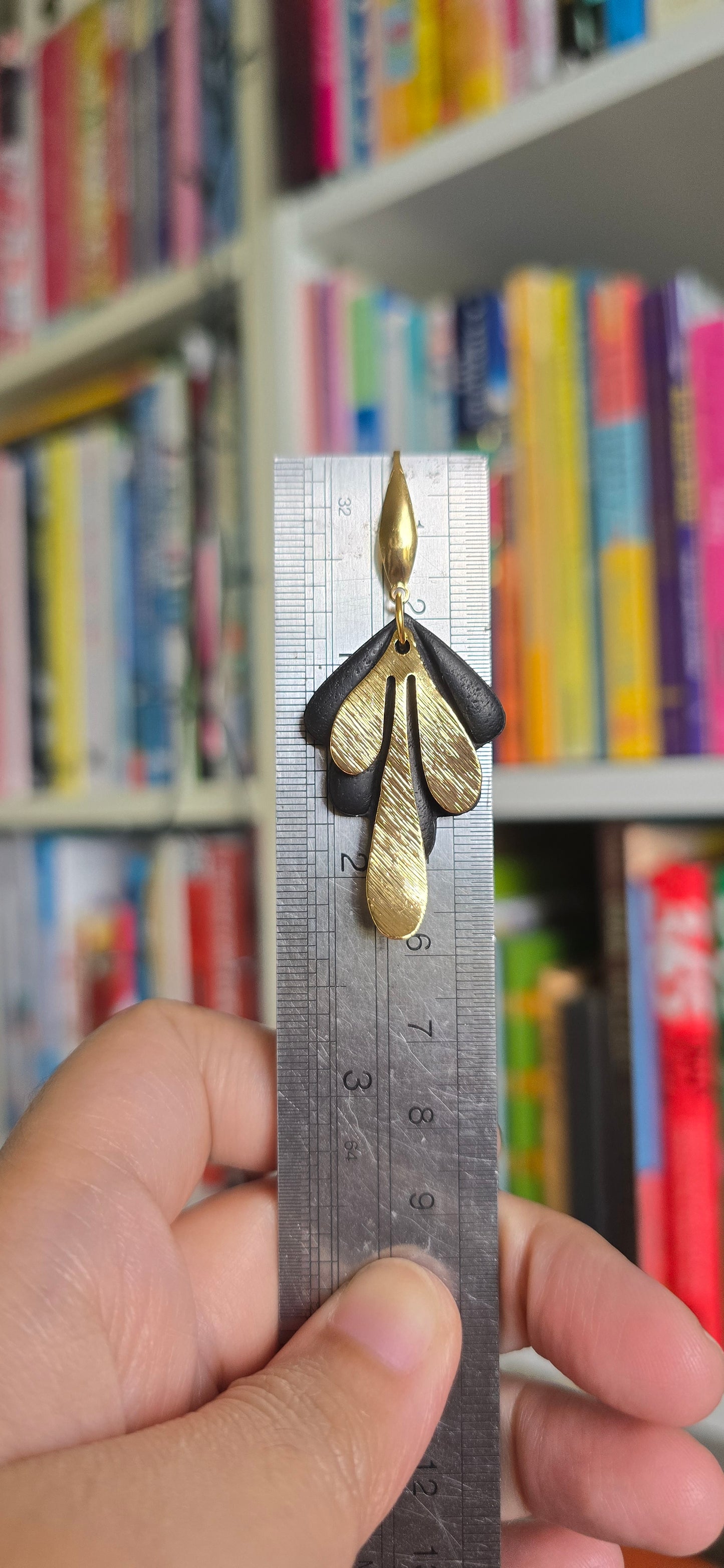 Luxe basics: Botanica Earrings - Midi