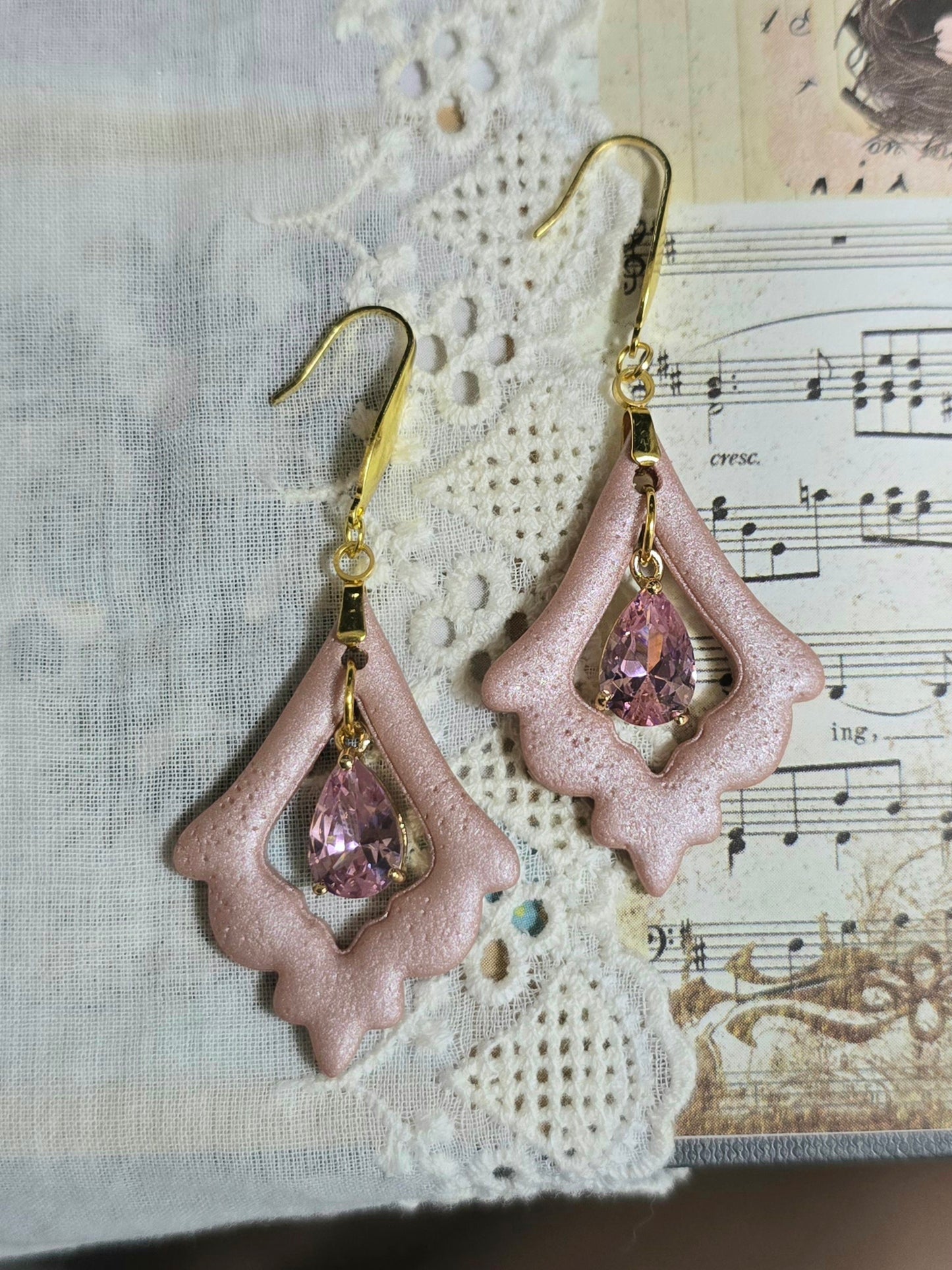 Luxe Basics: Vintage Drops - Rose Gold