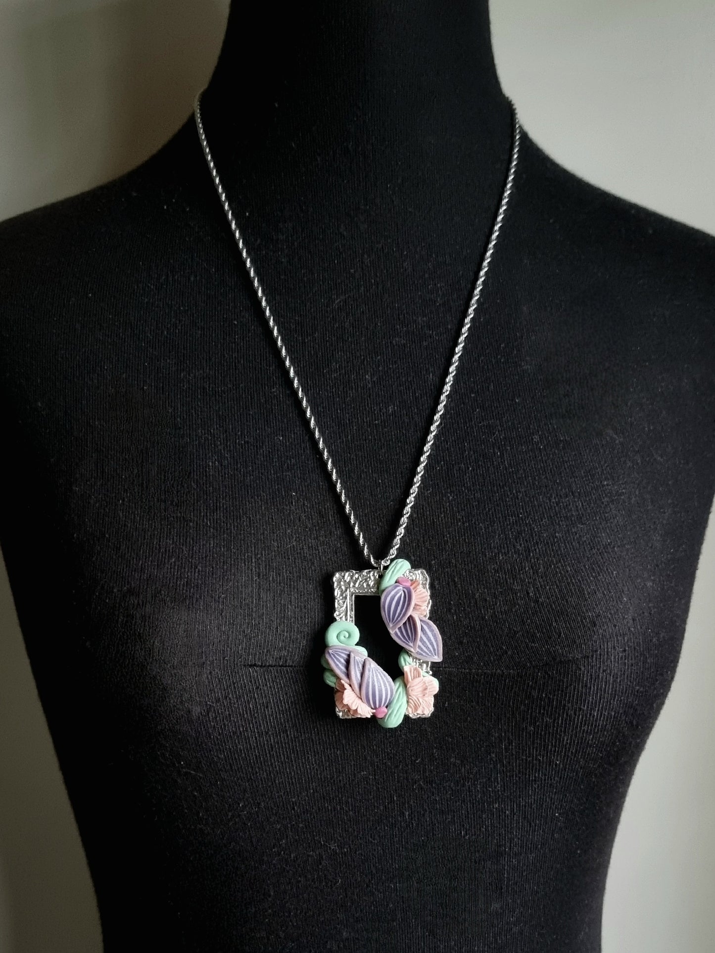 Winklebrook Grove necklace