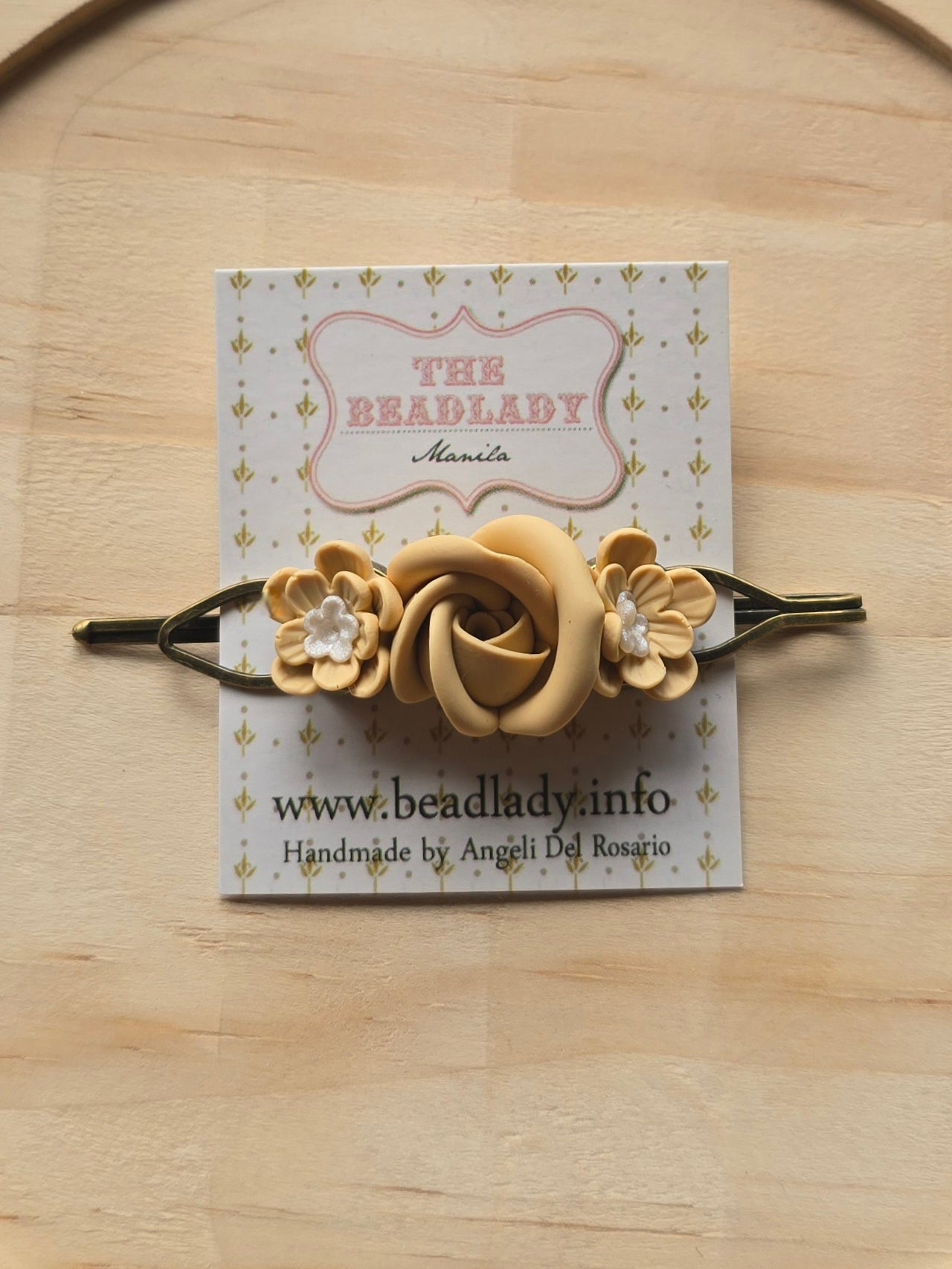 Fairytale Floral Hairpin: Honey Buttercream