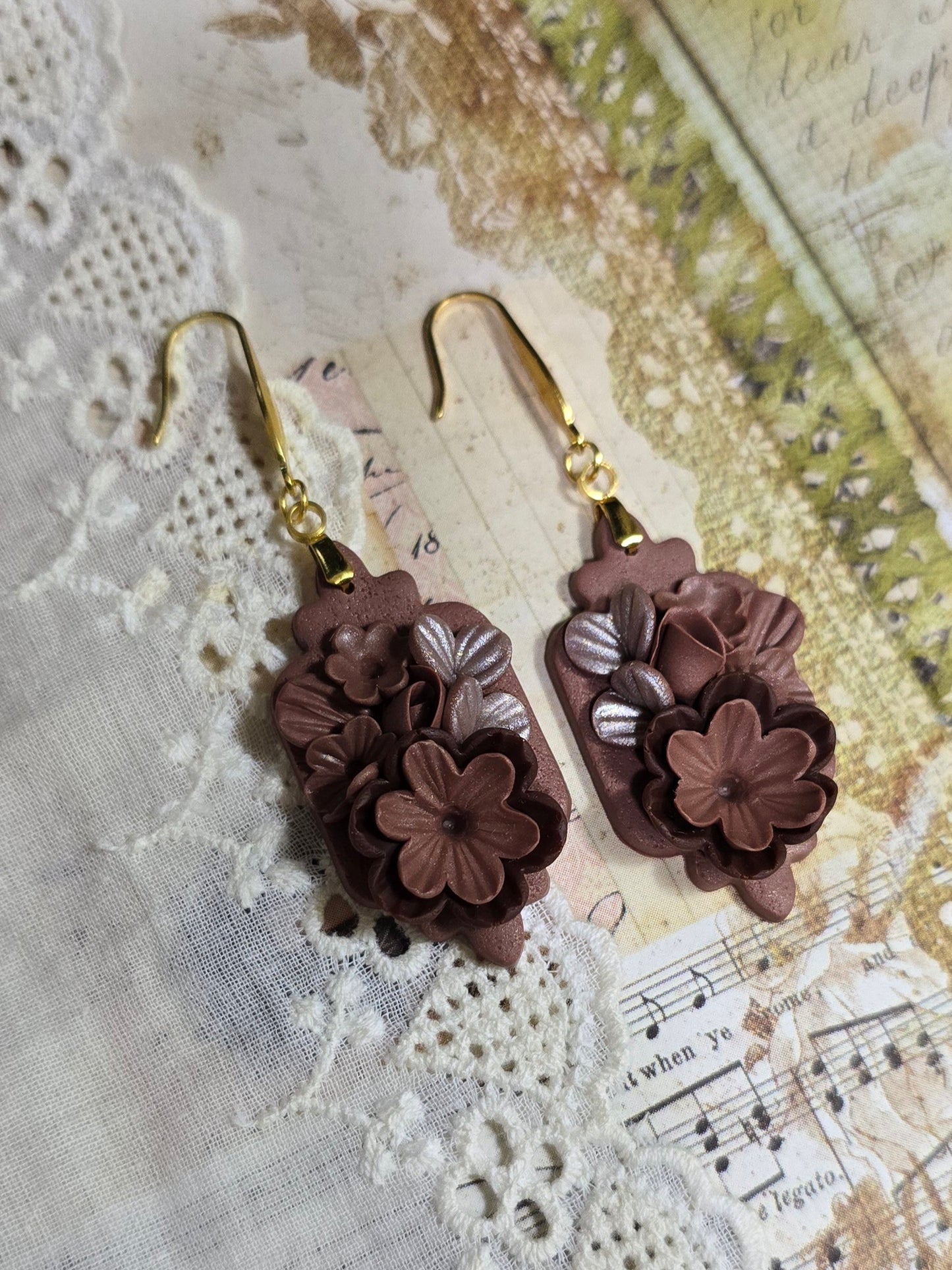 Fairytale Floral Colorburst dangling earrings - chocolate