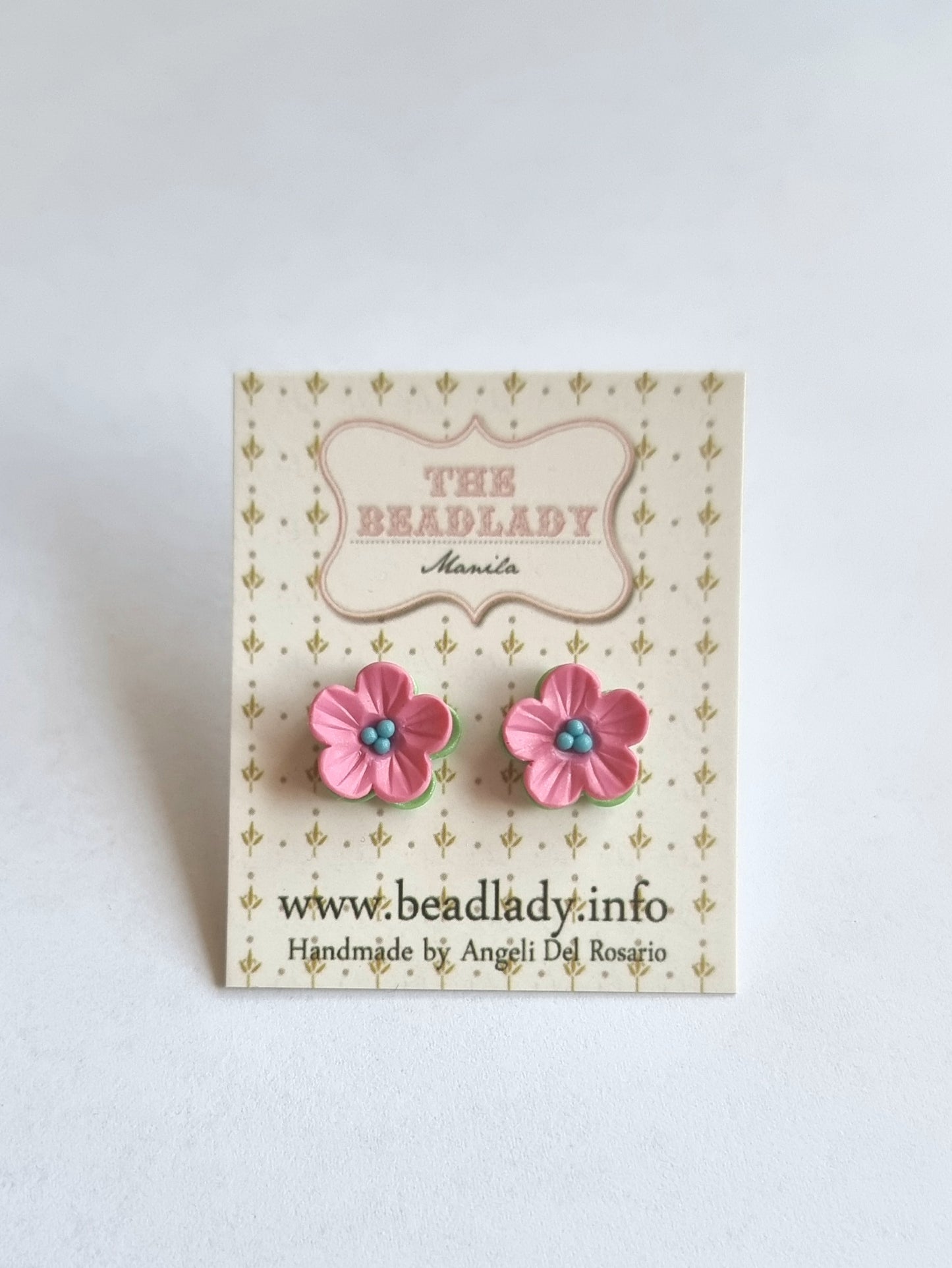 Dainty Flower Stud Earrings