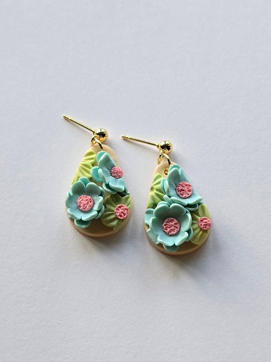 Whimsydew dangling earrings - Mint Blue & Pink