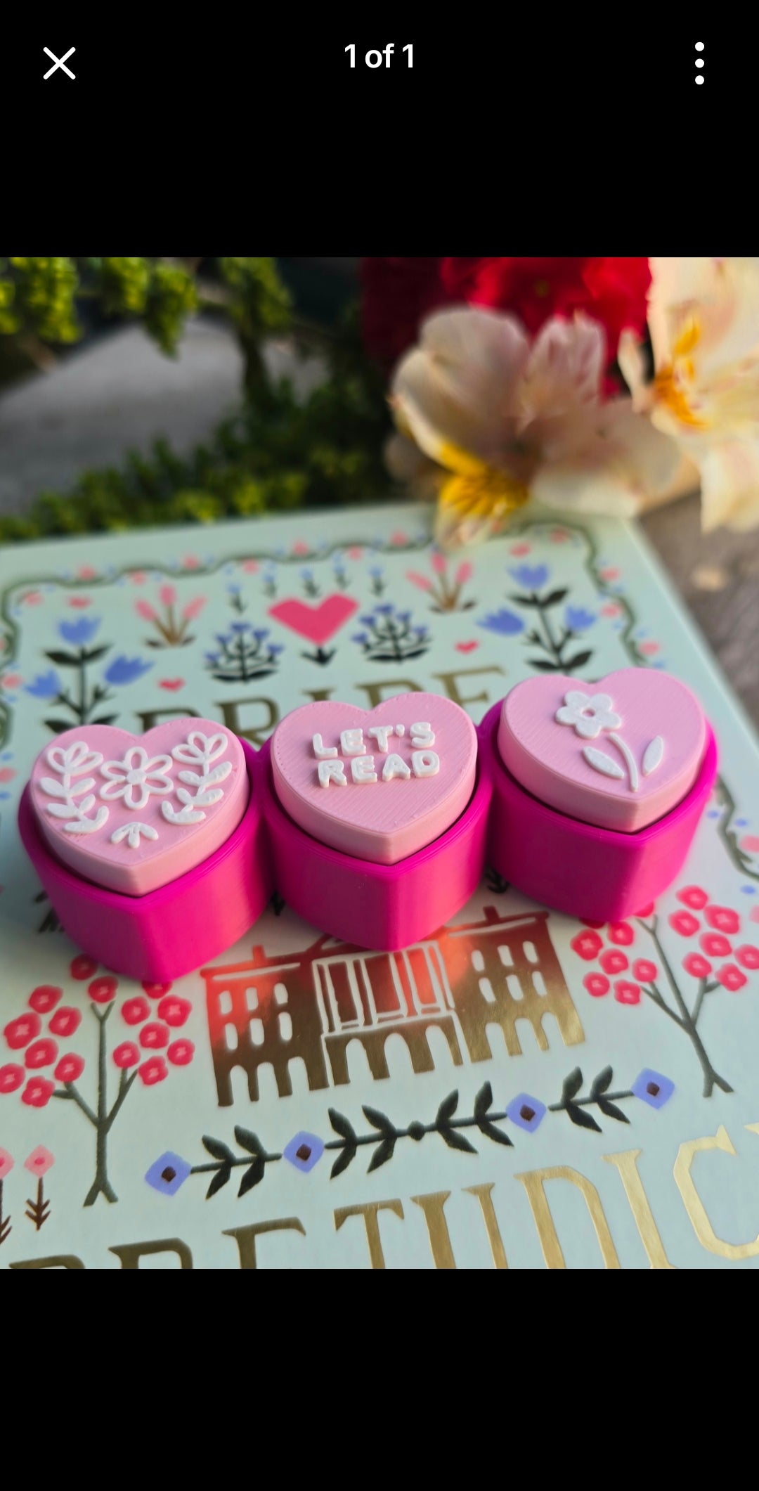 Let's Read - 3 Hearts Fidget Clicker