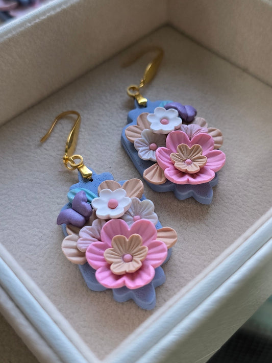 Fairytale Floral Colorburst dangling earrings - pink and white