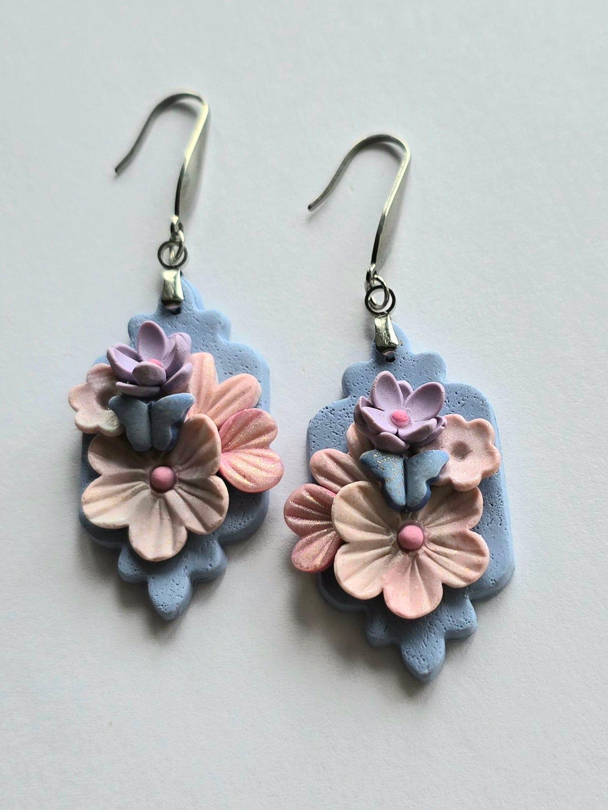 Fairytale Floral Colorburst dangling earrings - blue and cotton candy