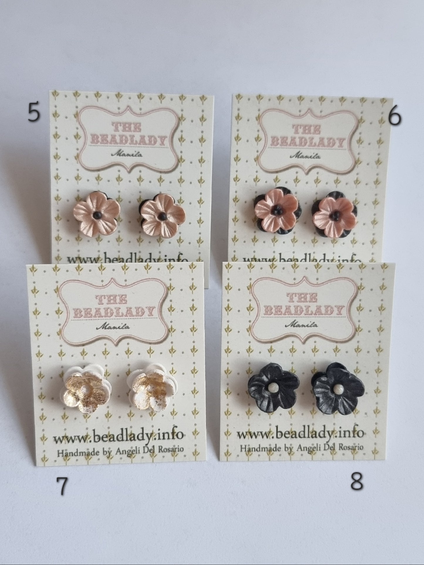 Dainty Flower Stud Earrings