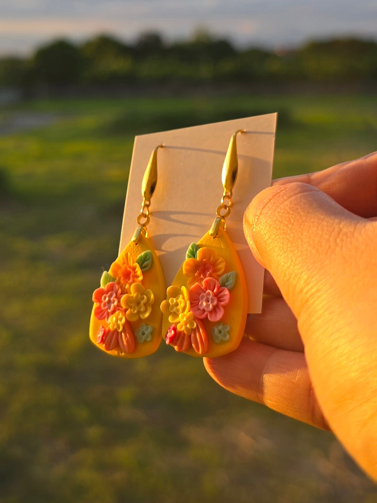 Whimsydew Midi dangling earrings - Sunny day